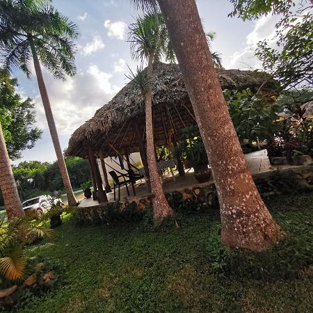 Hotel Doralba Inn Chichen ภายนอก รูปภาพ