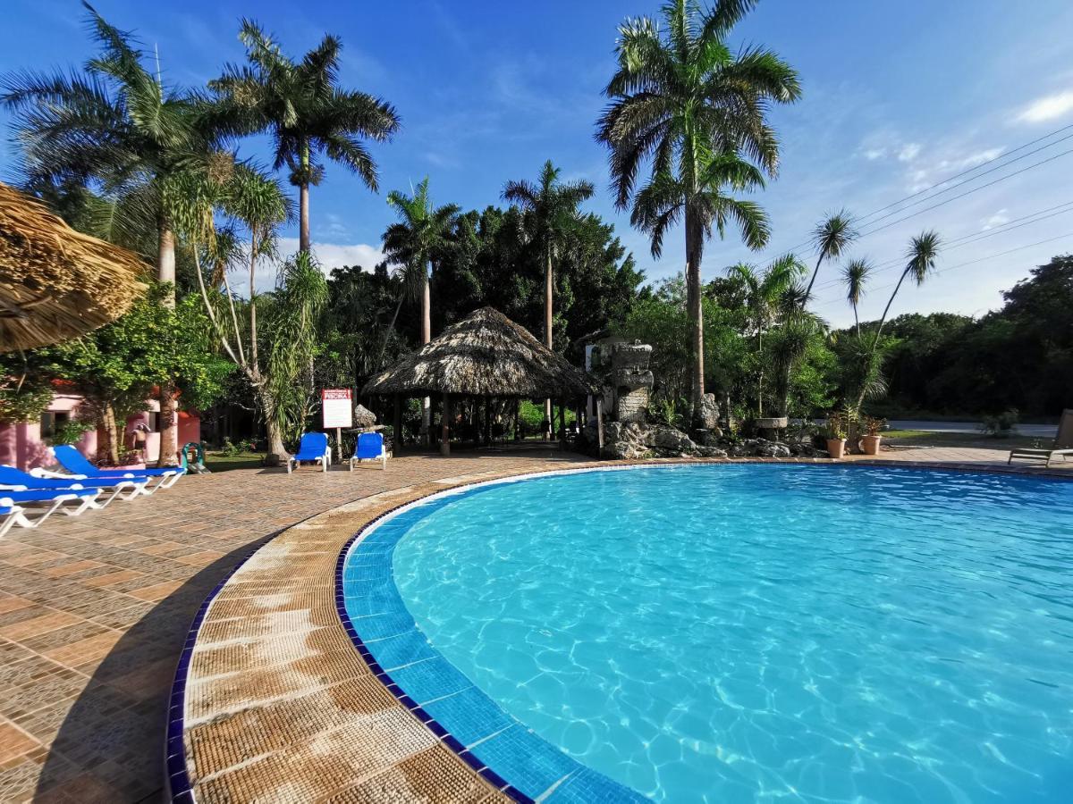 Hotel Doralba Inn Chichen ภายนอก รูปภาพ