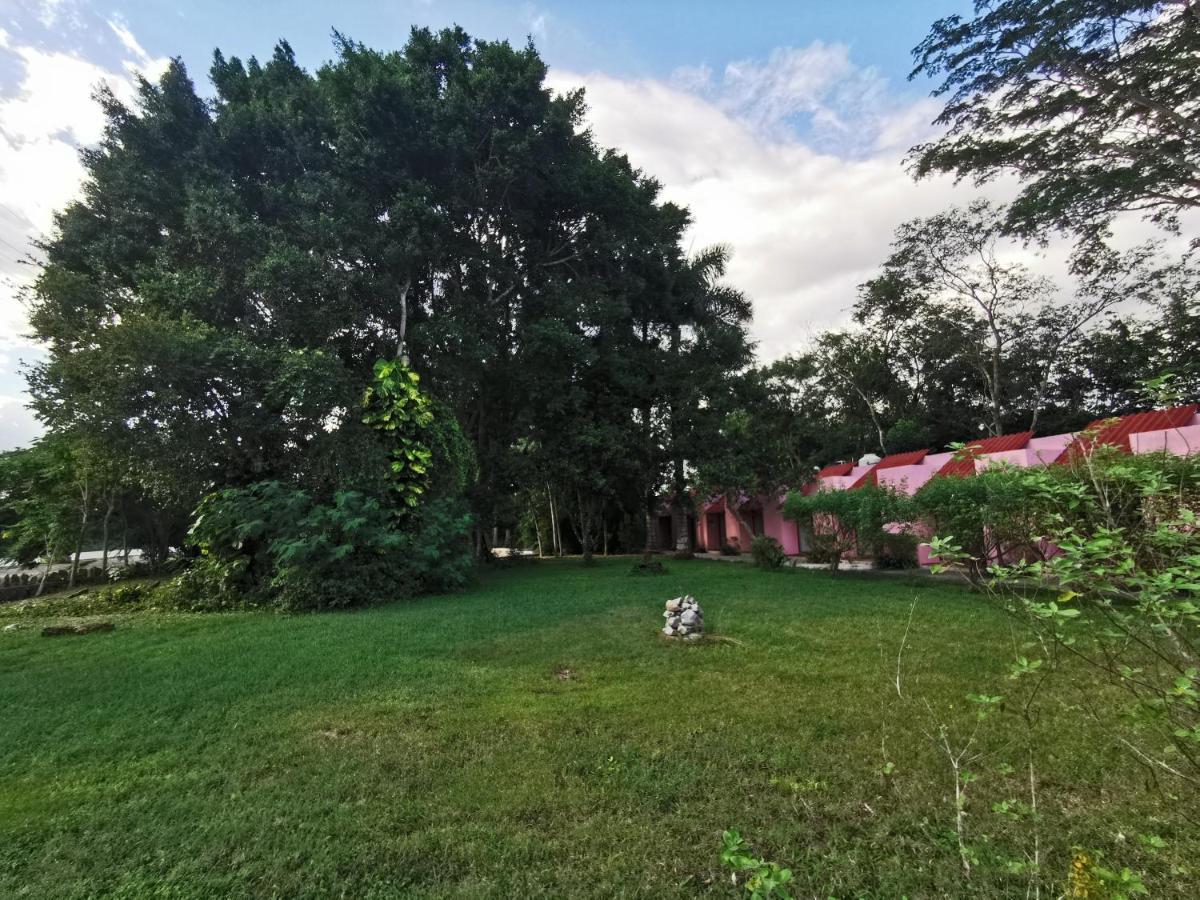 Hotel Doralba Inn Chichen ภายนอก รูปภาพ