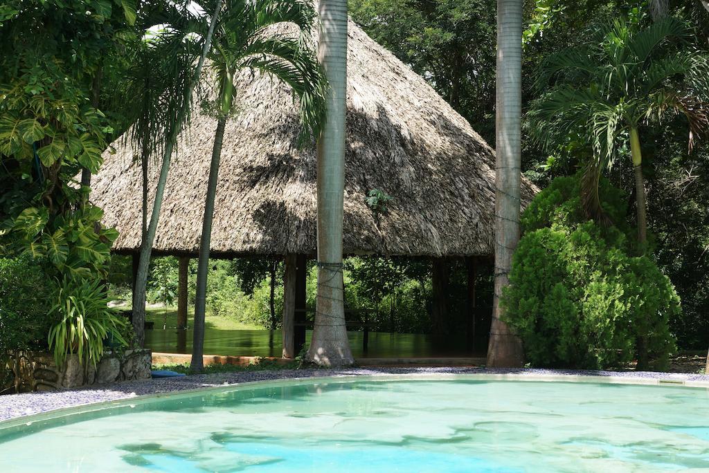 Hotel Doralba Inn Chichen ภายนอก รูปภาพ